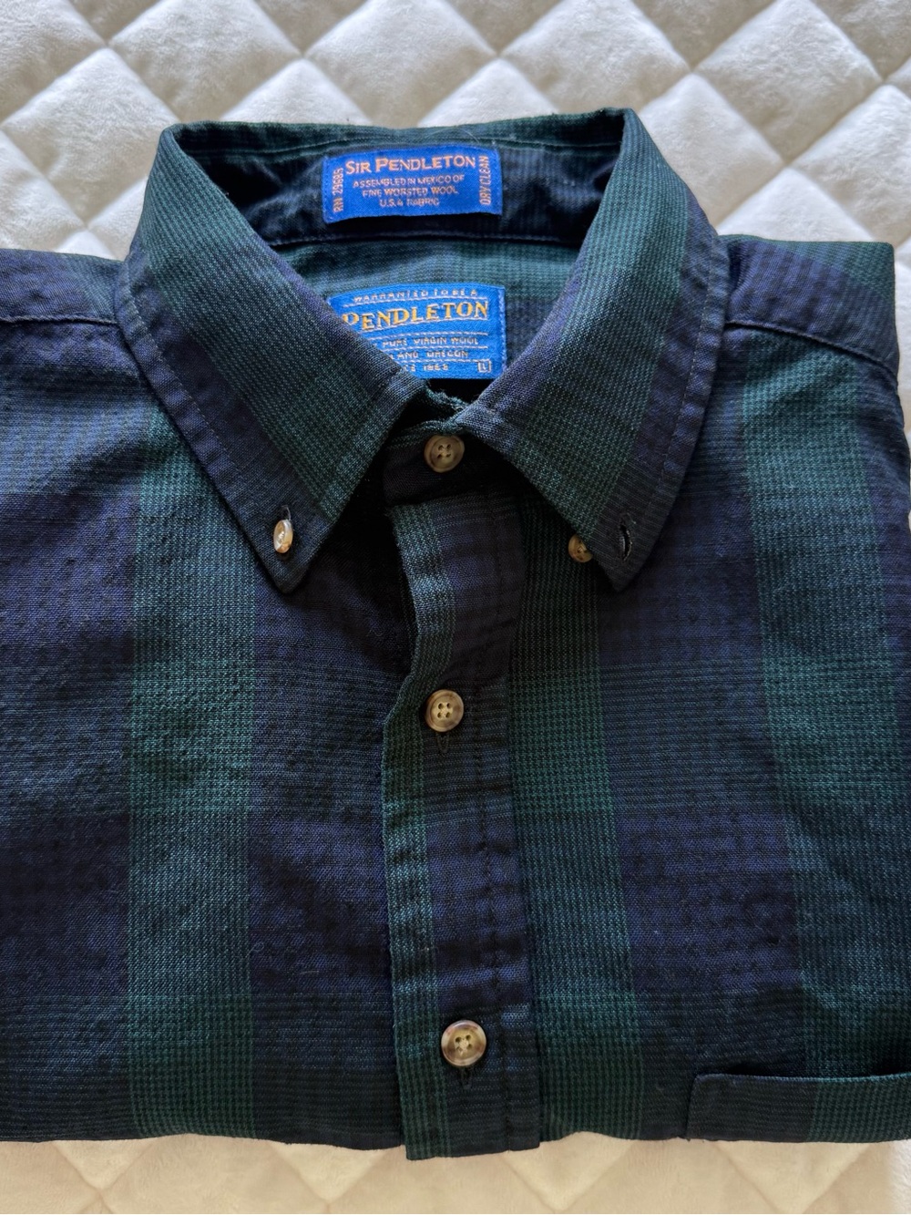 Vintage Sir Pendleton Black Watch Plaid Wool Button Down Shirt Men's Size Large